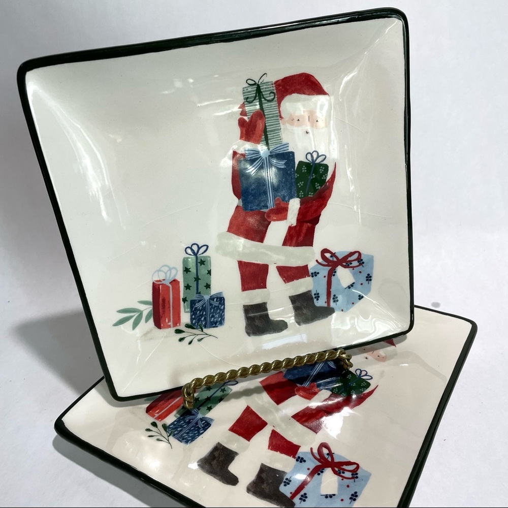 Holiday Home ceramic Christmas Santa plates